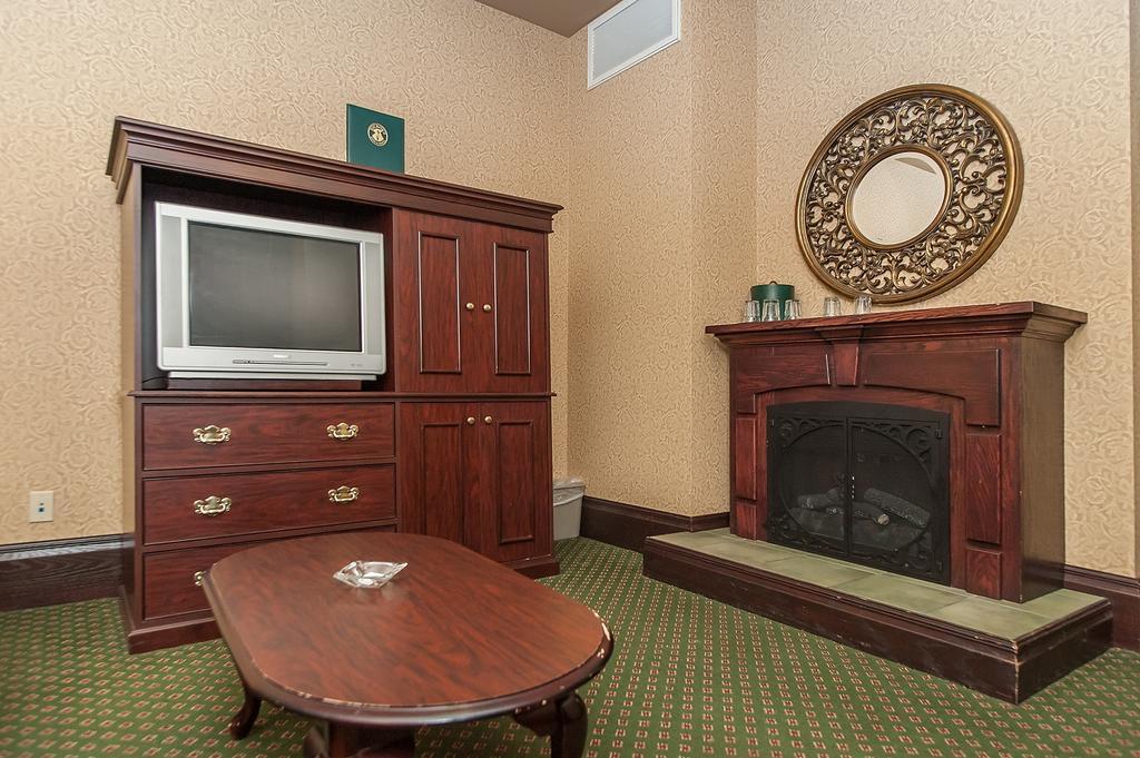 Hickok'S Hotel And Gaming Deadwood Rum bild