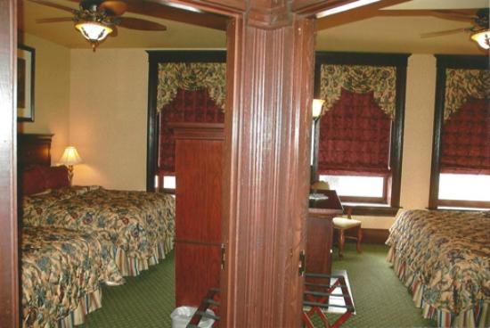 Hickok'S Hotel And Gaming Deadwood Rum bild