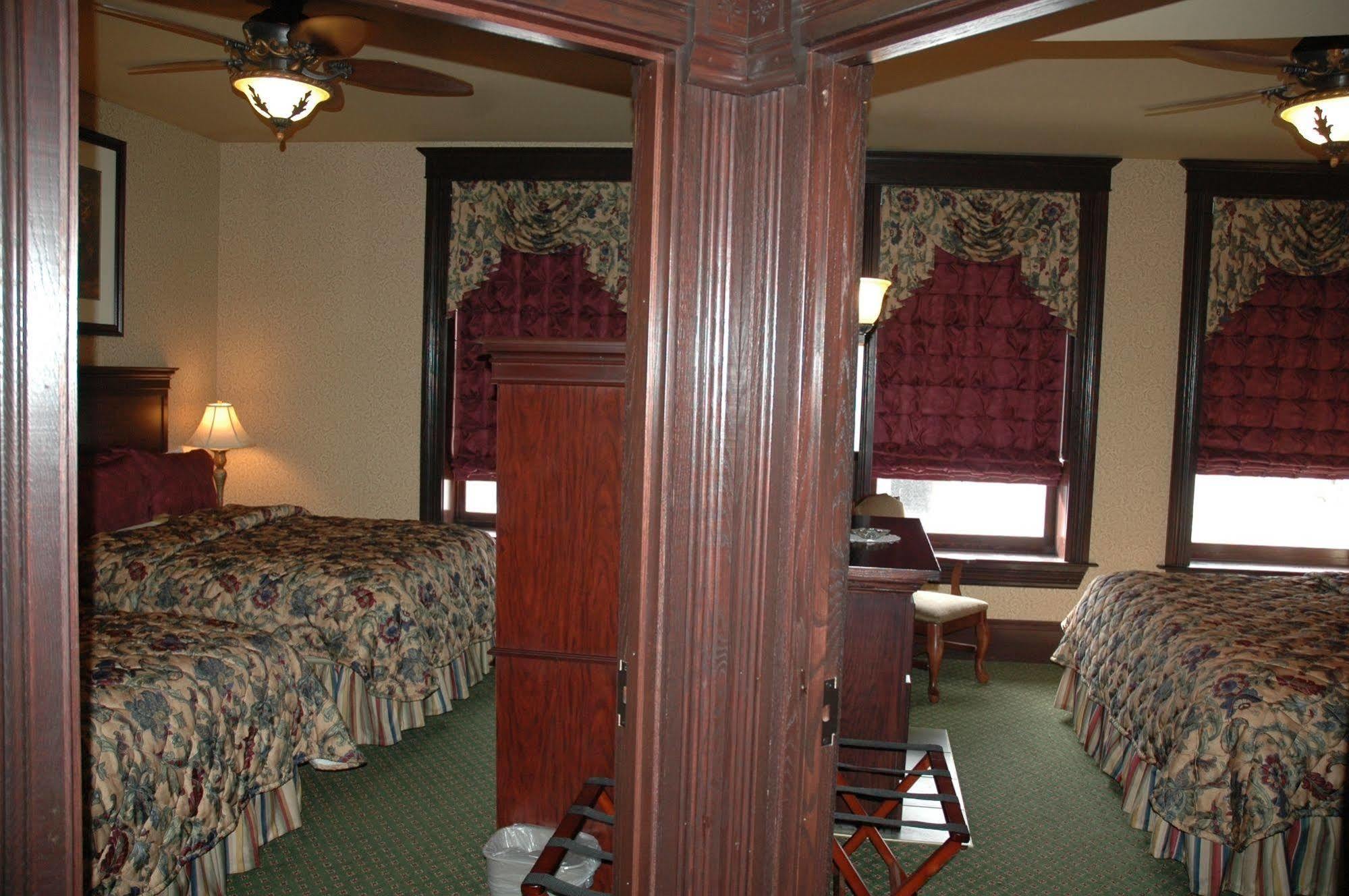 Hickok'S Hotel And Gaming Deadwood Exteriör bild